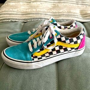 Retro checkered Vans